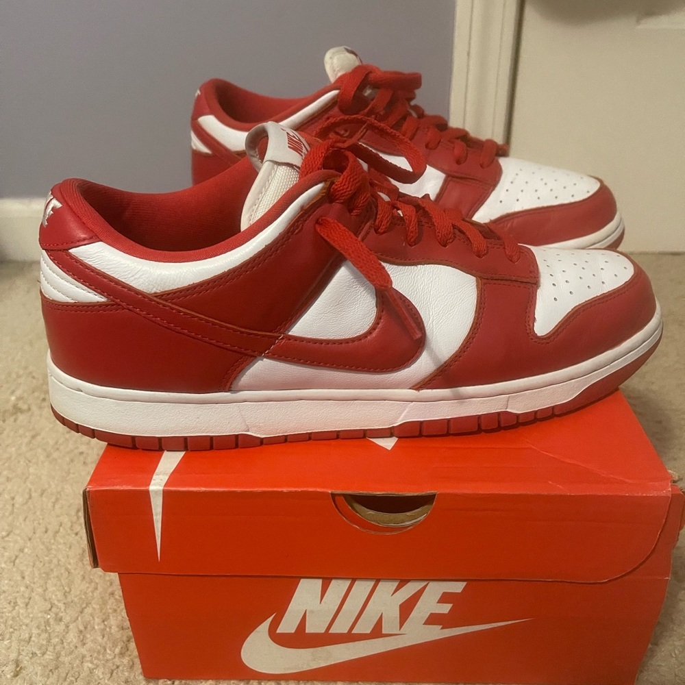 Nike Dunks Low University Red